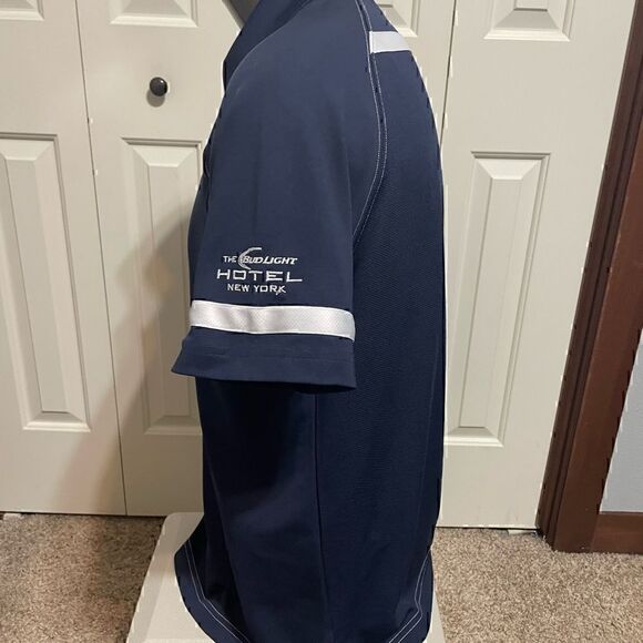 Under Armour HeatGear Mens Bud Light Hotel New York Short Sleeve Polo - Picture 2 of 5